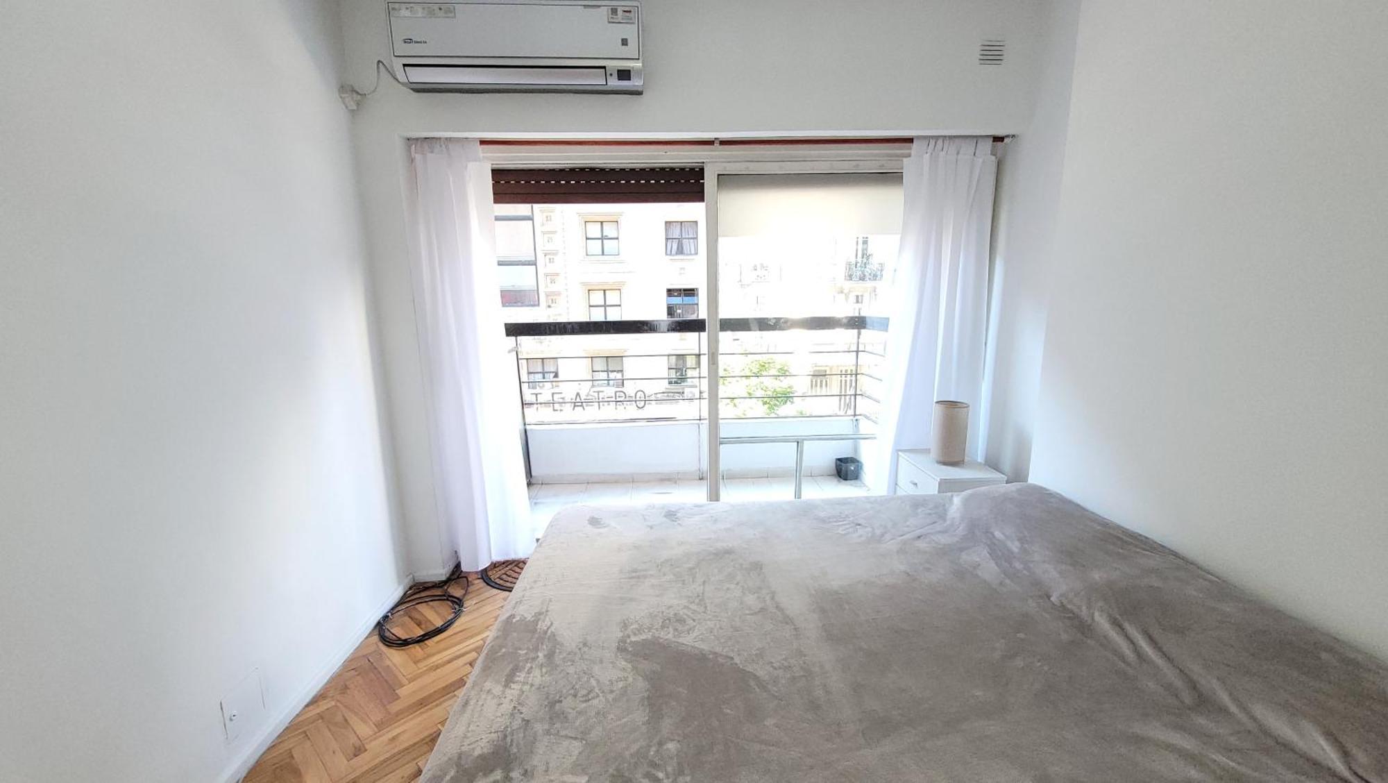 Apartamento Luminoso, Muy Completo Y Bien Ubicado Departamento De 2 Ambientes - Limite De Retiro/recoleta Buenos Aires