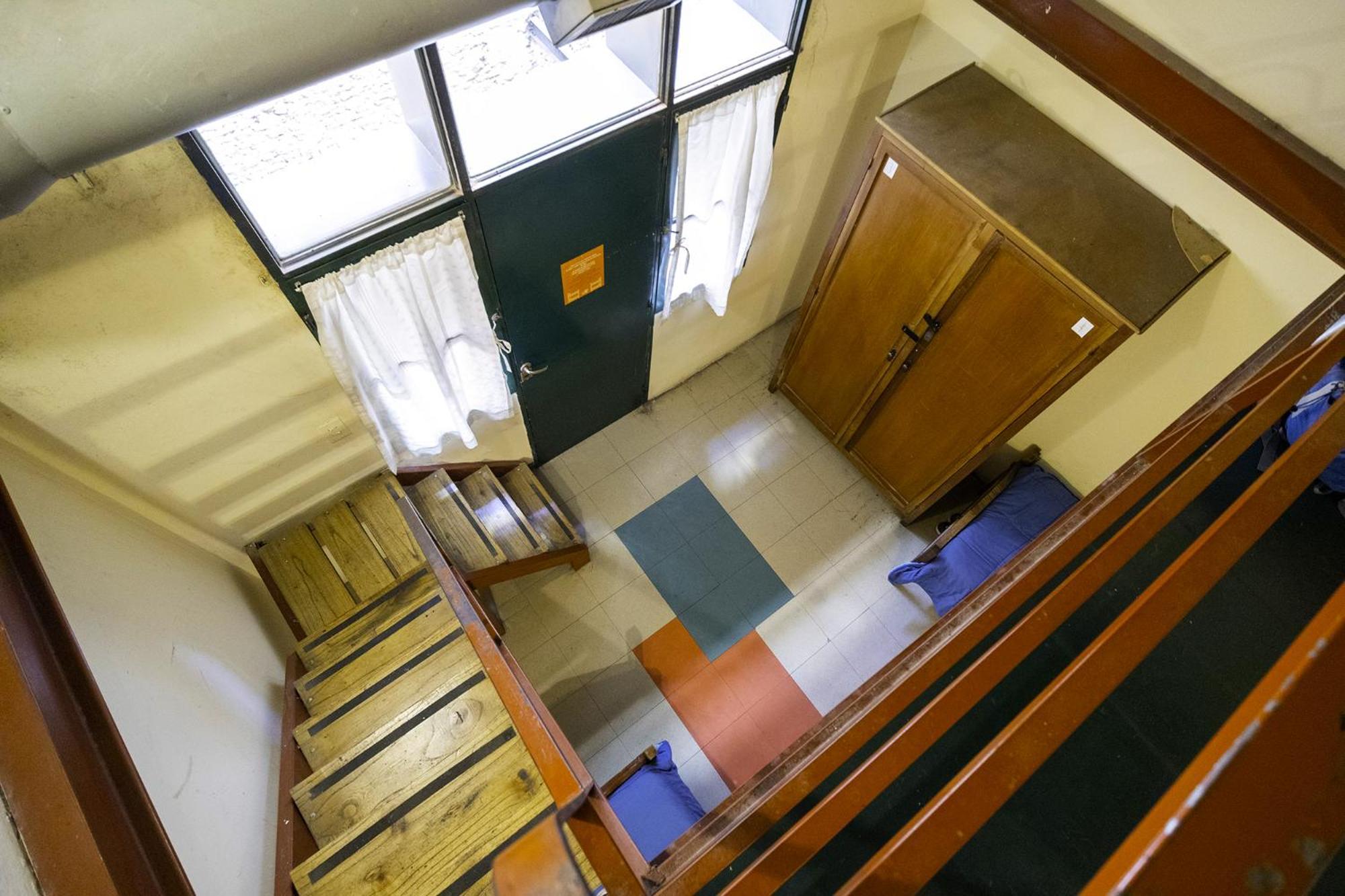 Hostel Granados