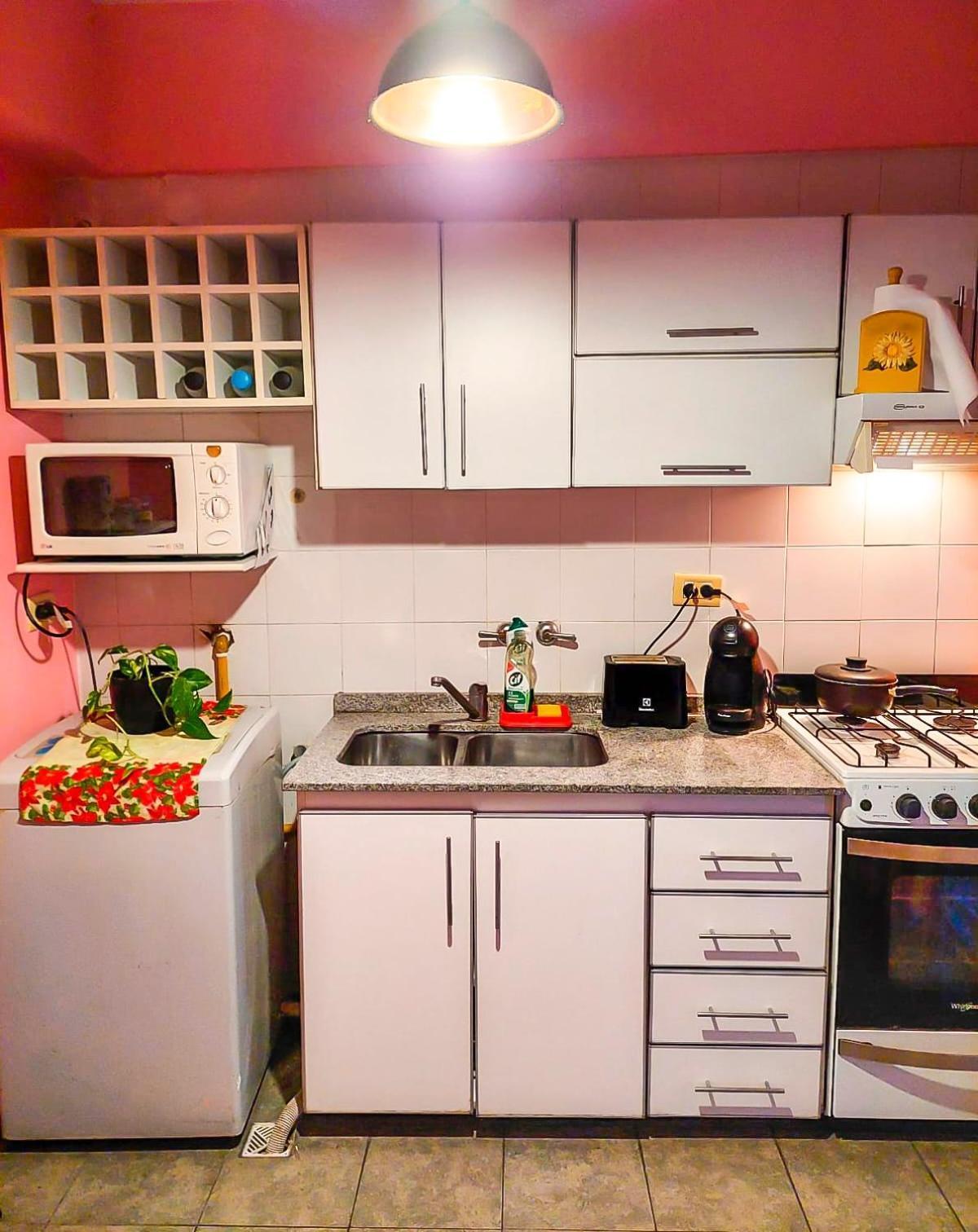 Departamento 6 Con Cochera A 4 Cuadras Subte H *