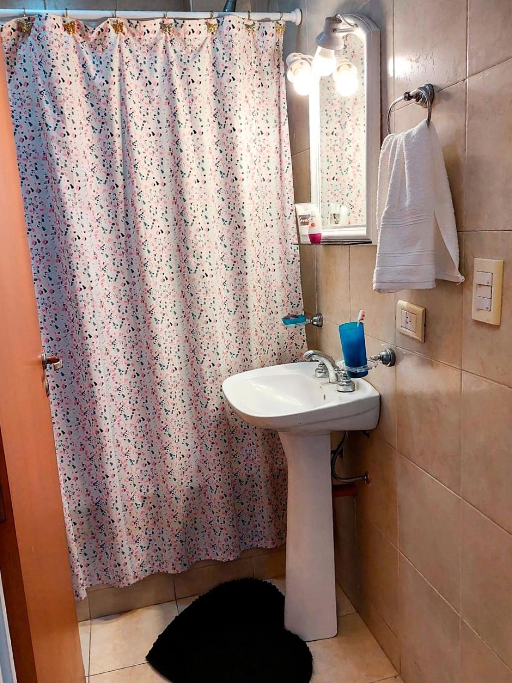 Departamento 6 Con Cochera A 4 Cuadras Subte H Buenos Aires