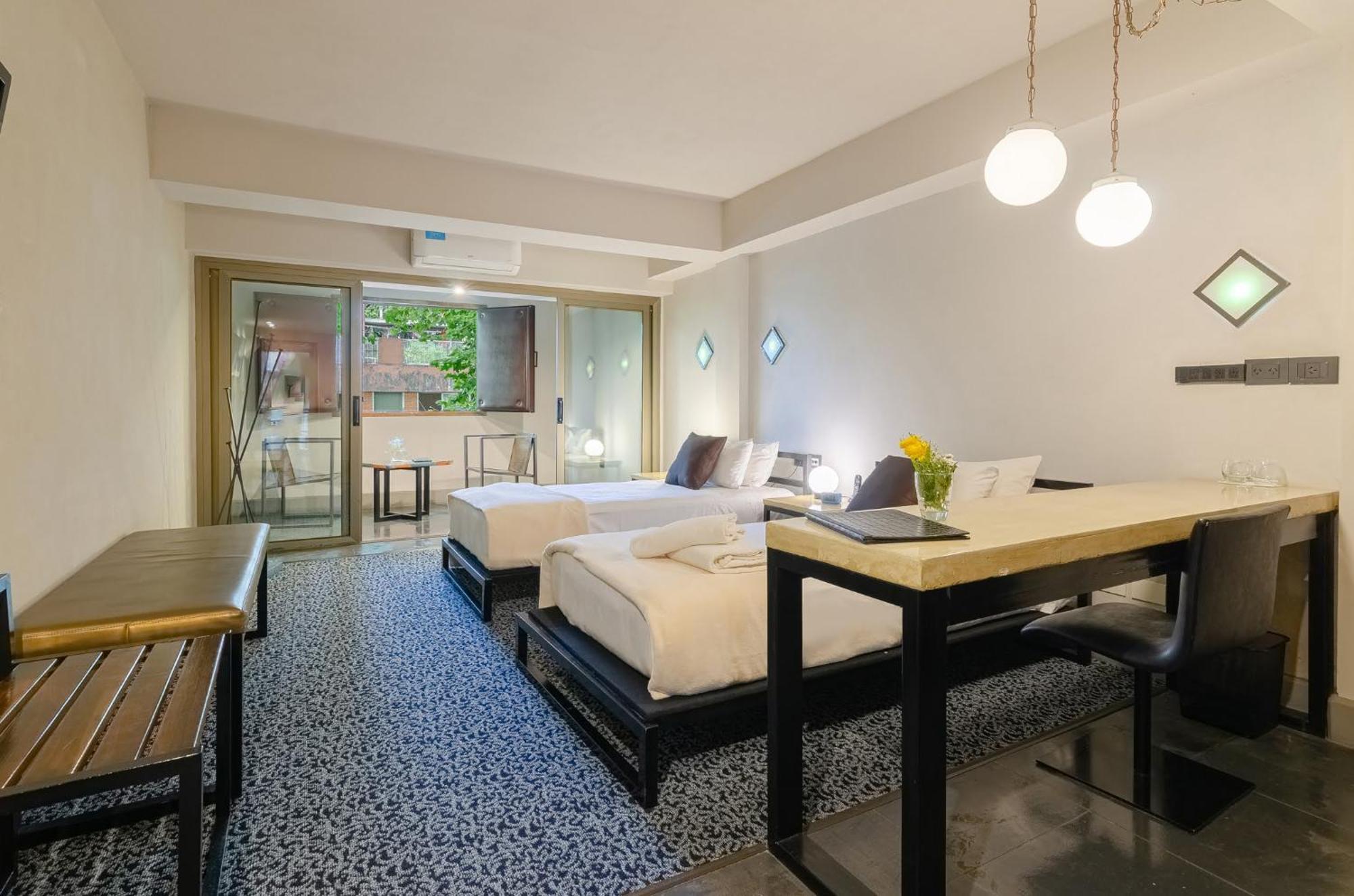 Hotel Prodeo + Lounge 4*