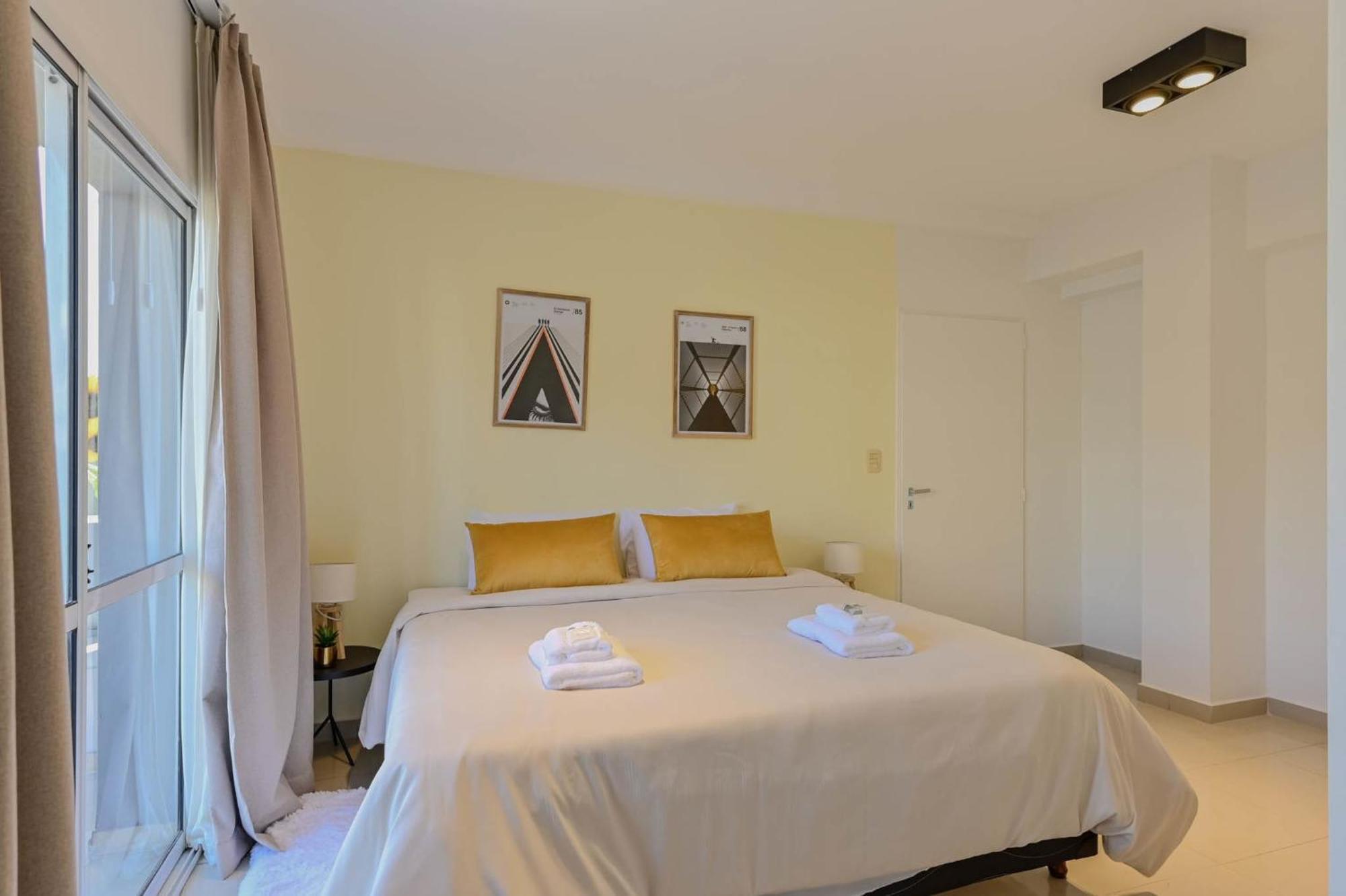 Mansion Mitre 'a' - 4 Pax Duplex Gym & Jacuzzi