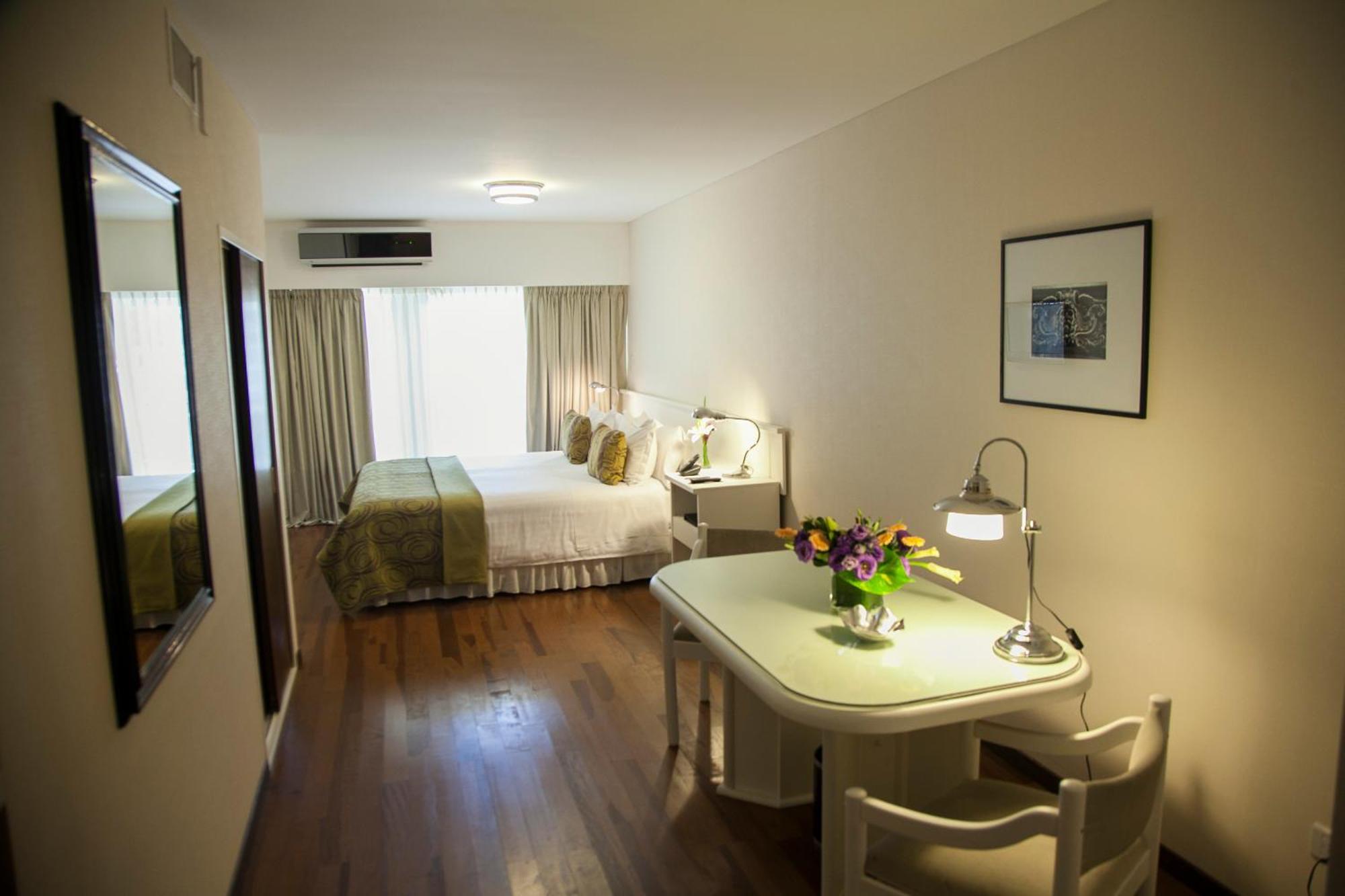 Hotel Feir's Park & Rooftop 5*