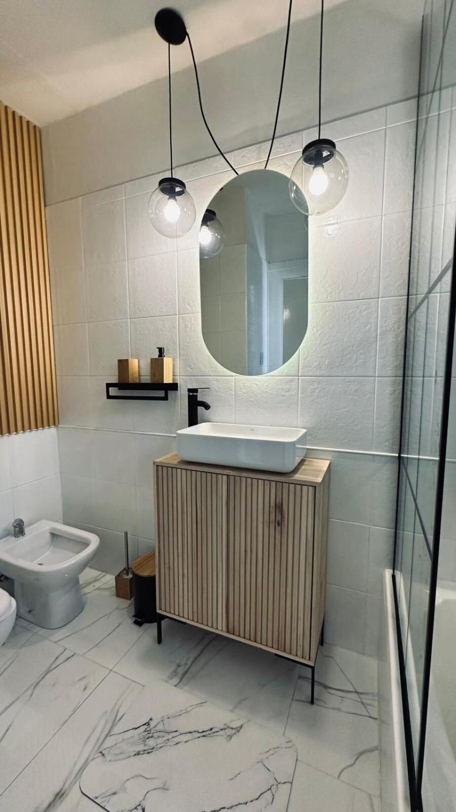 Plaza Serrano - Japandi Epicenter Retreat Airesb&b * Buenos Aires