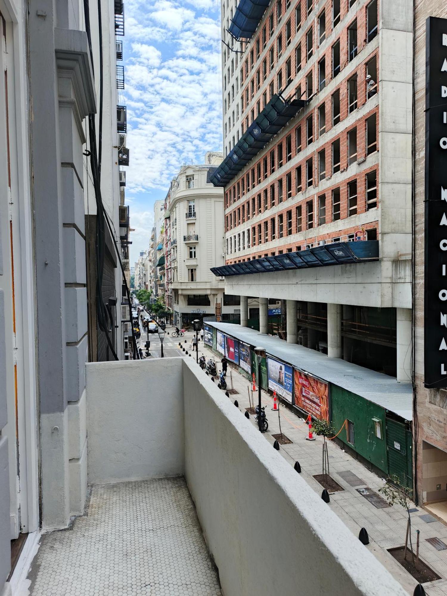 Albergue Downtown Morenas *