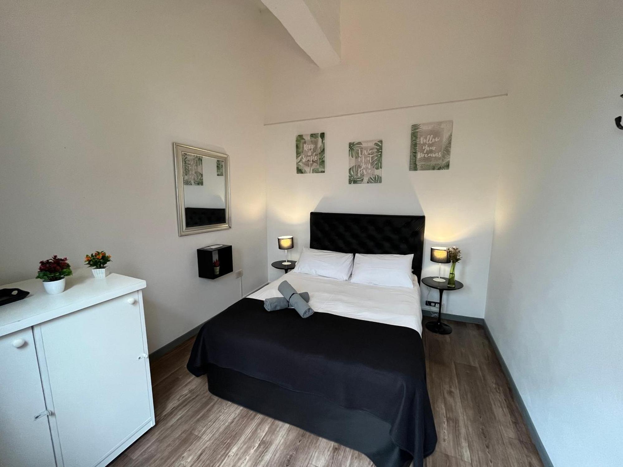 Albergue Ph Palermo *