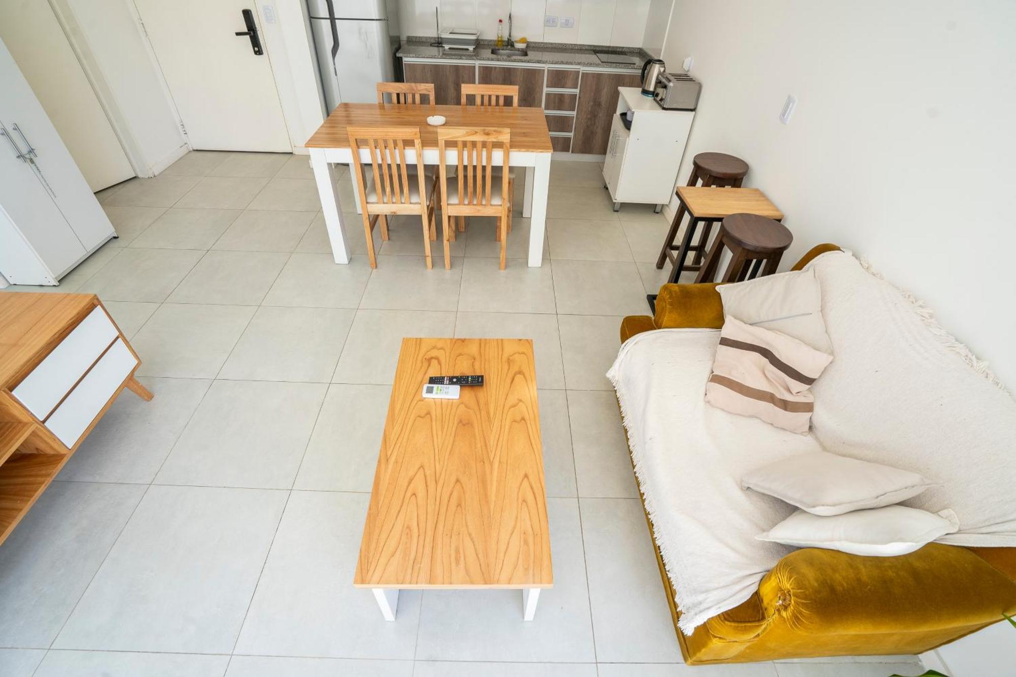 Bolivar By Sky Host Apartment *