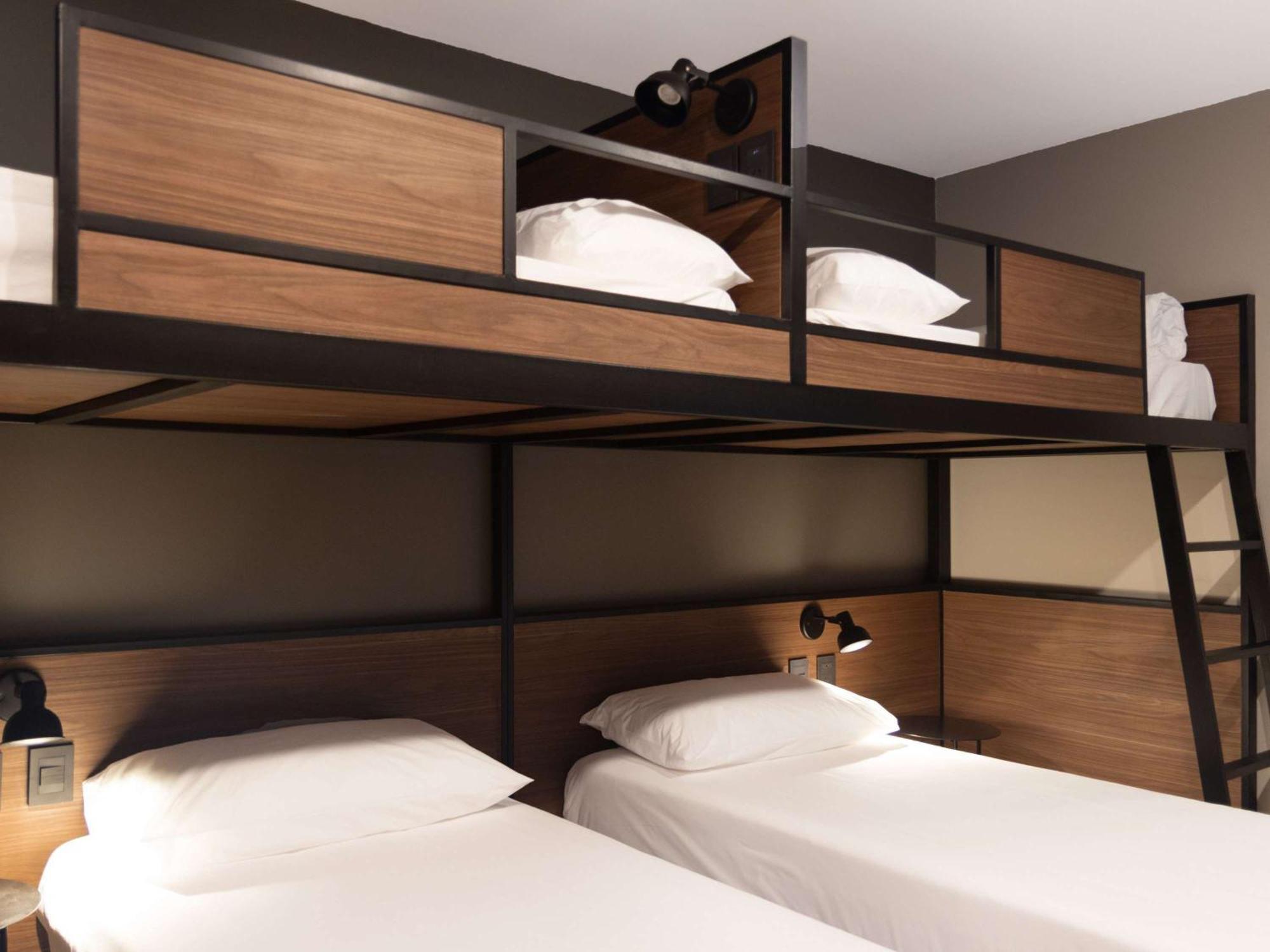 Hotel Ibis Congreso 3*