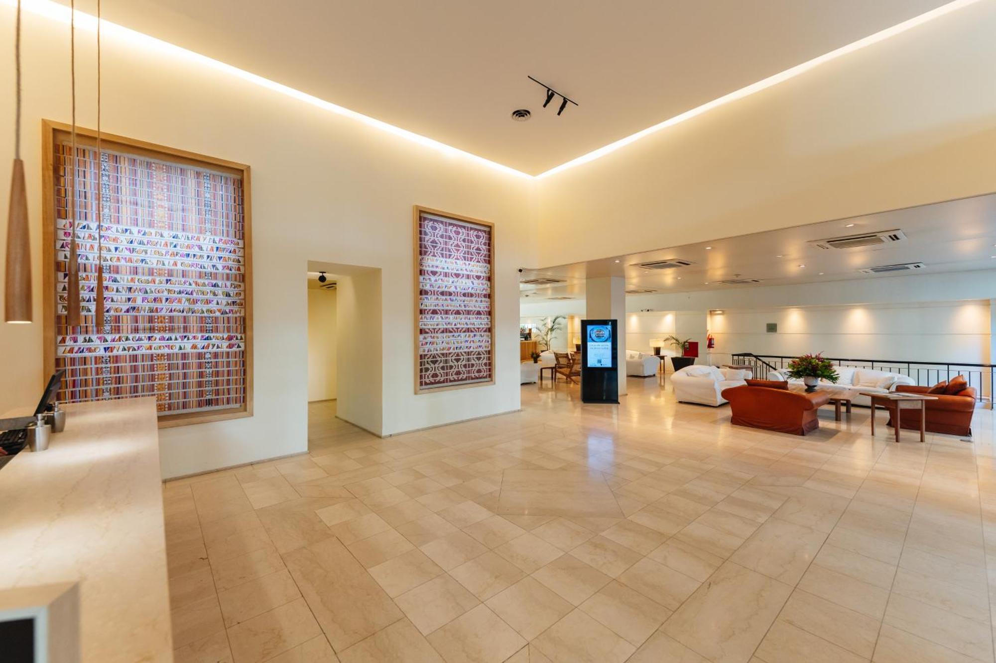 Hotel Loi Recoleta Buenos Aires