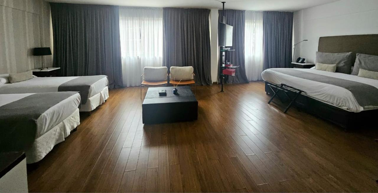 Be Hollywood! Hotel
