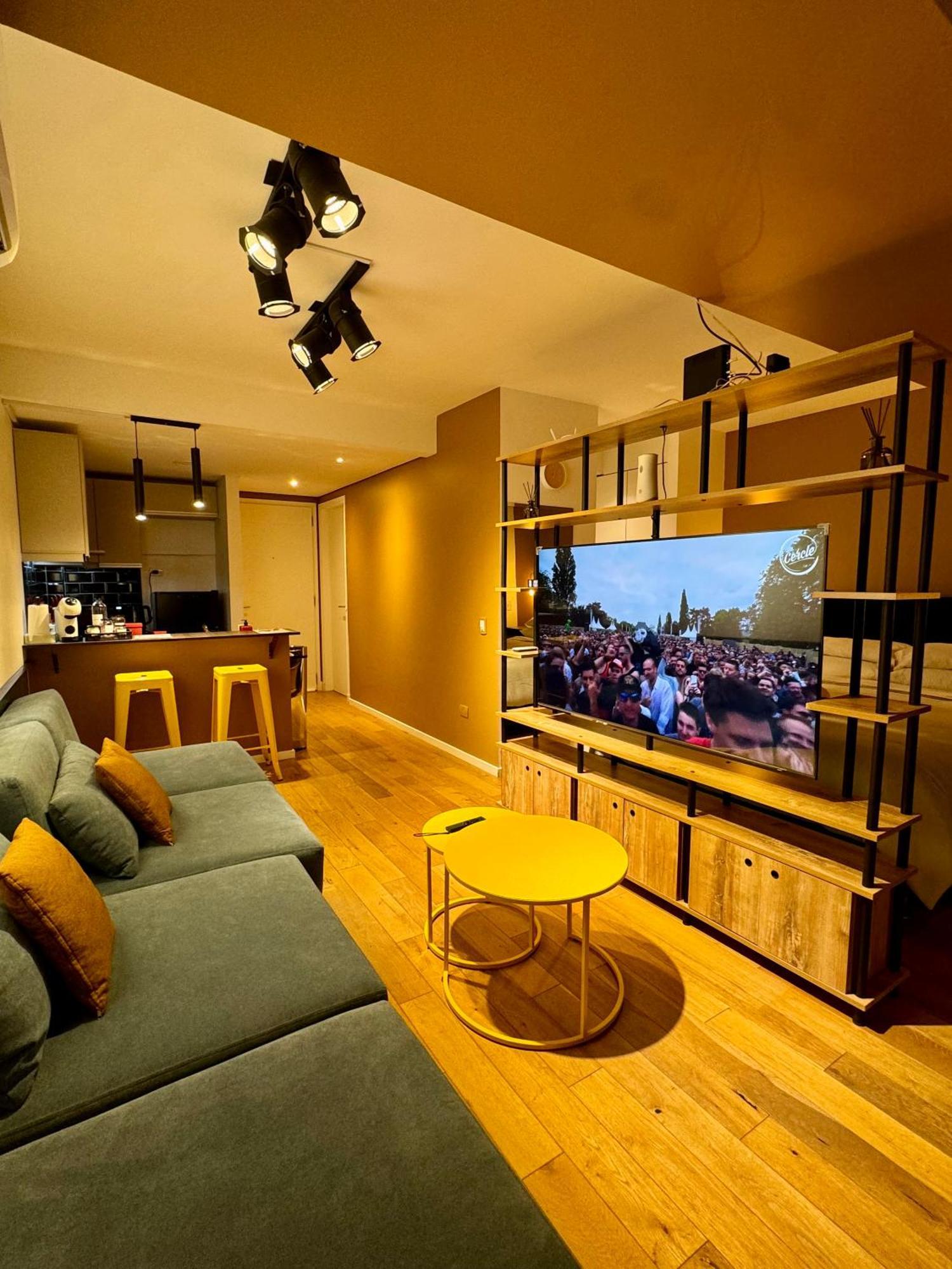 Foster Studio Recoleta *