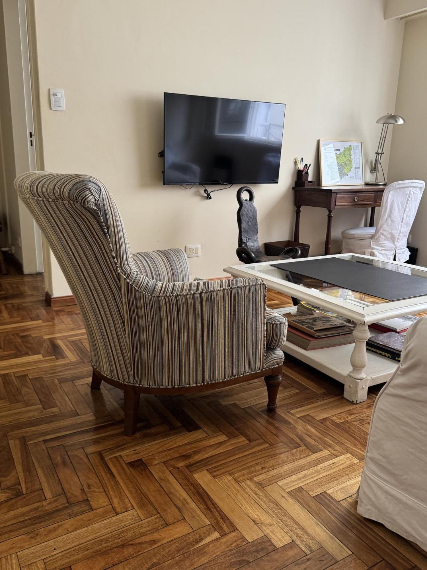 Azcuenagahome: Bright, Quiet In Prime Location Buenos Aires