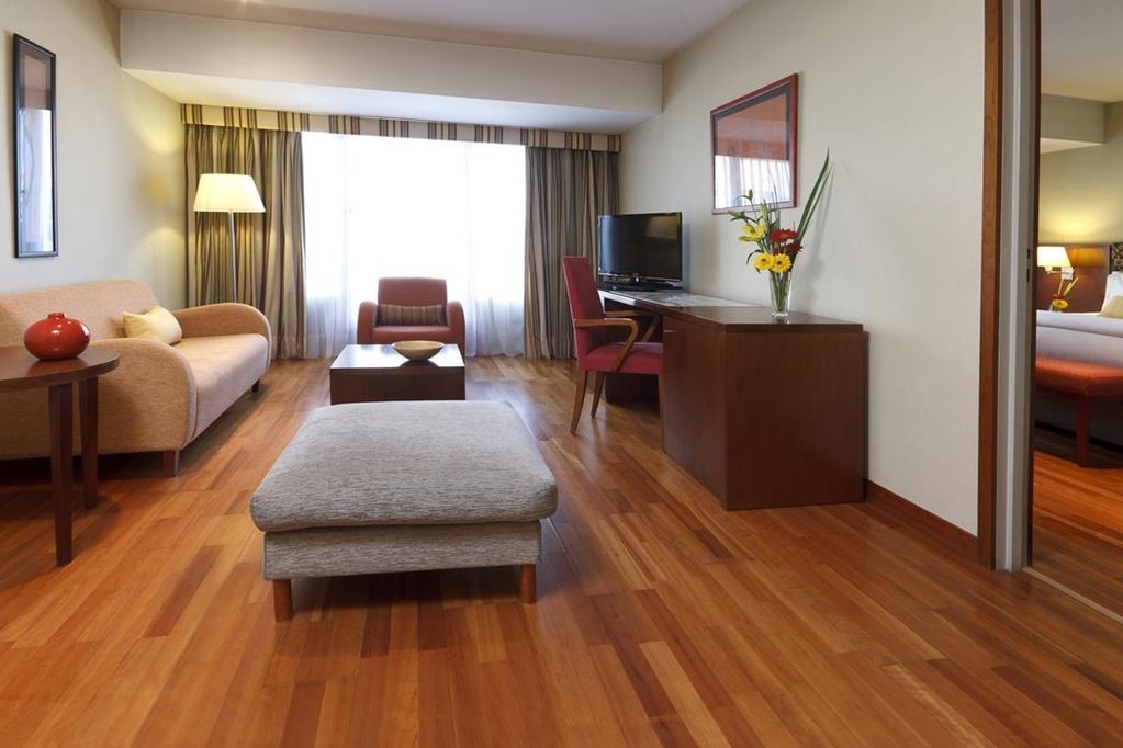 Nh Latino Hotel 4*
