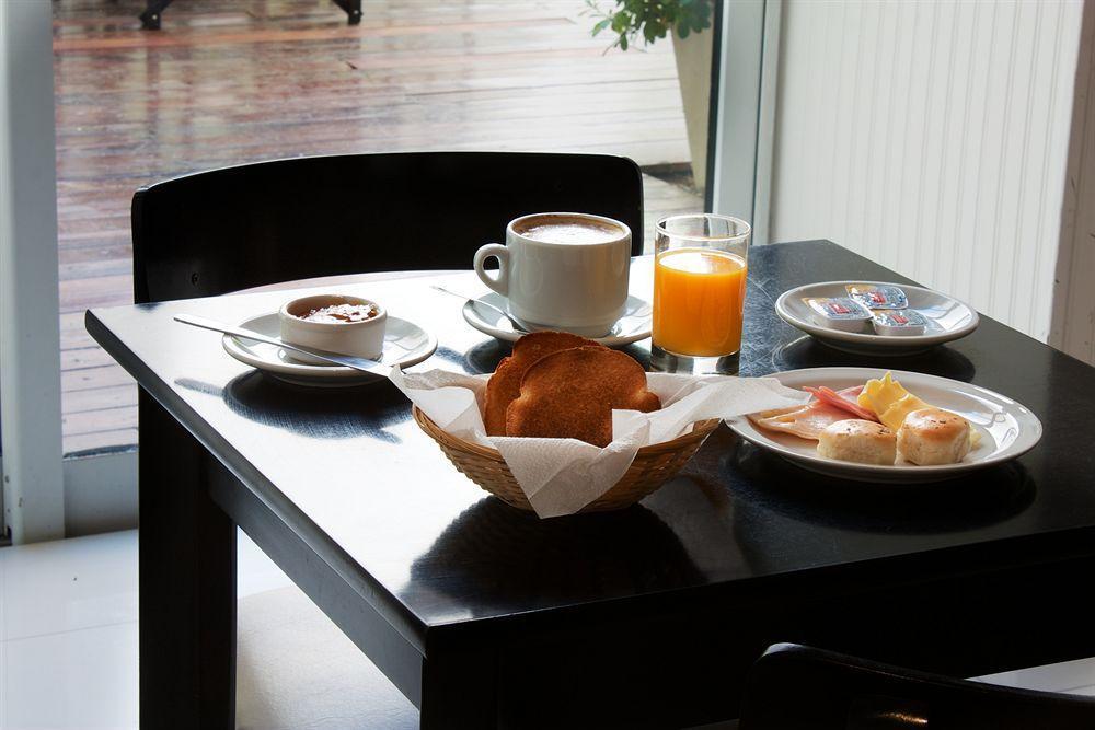 Hotel Cyan Recoleta