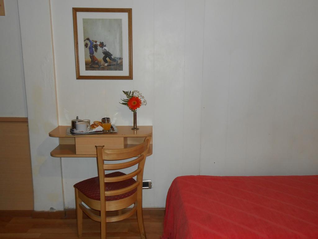 Hotel Pacifico 2*