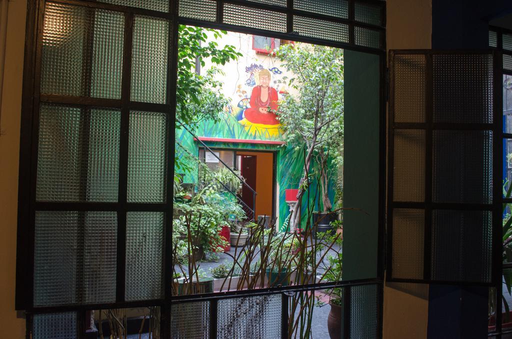 Cambalache Hostel