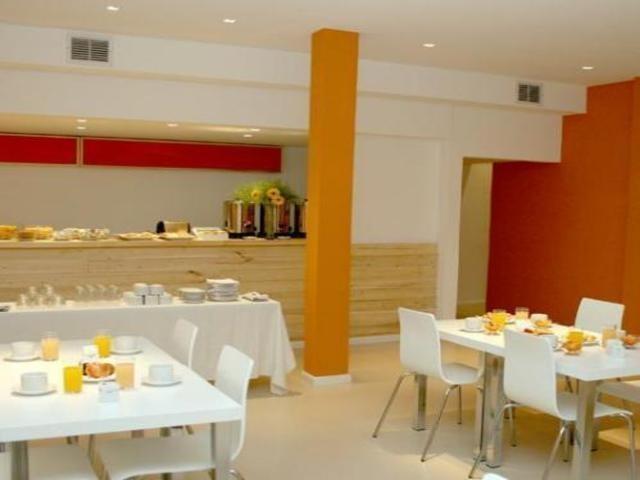 Monarca Hotel Buenos Aires