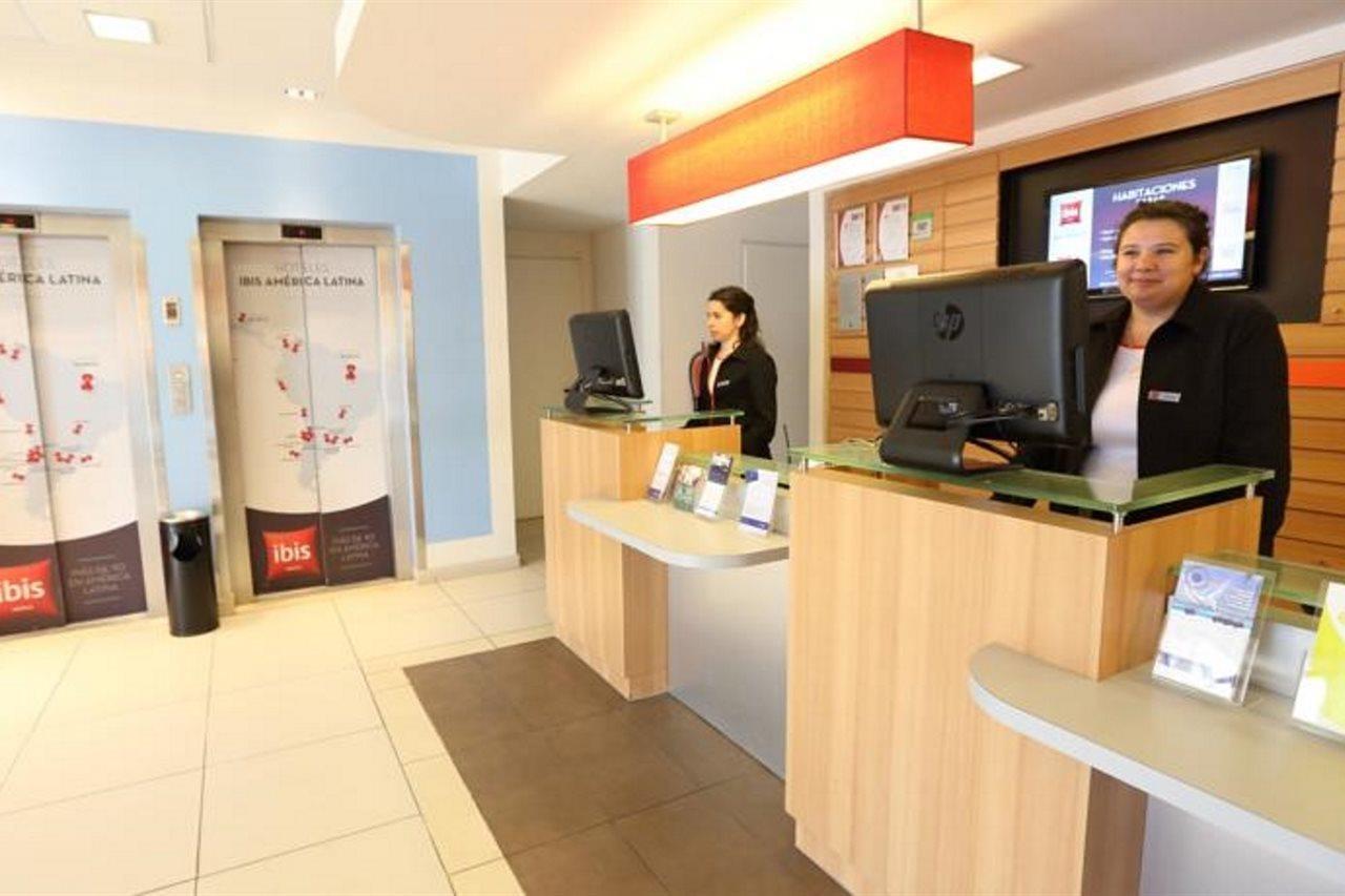 Hotel Ibis Congreso 3*