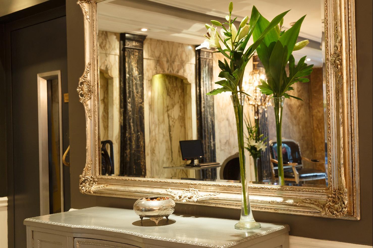 Hotel Le Cinque Lusso Recoleta 4*