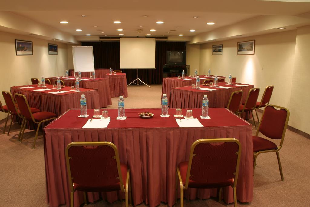 Hotel Obelisco Center - & 4*