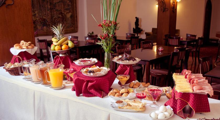Hotel Posta Carretas 4*