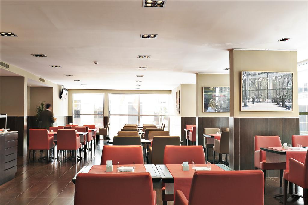 Hotel Htl Baires