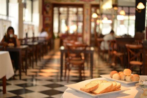 Tango De Mayo Buenos Aires