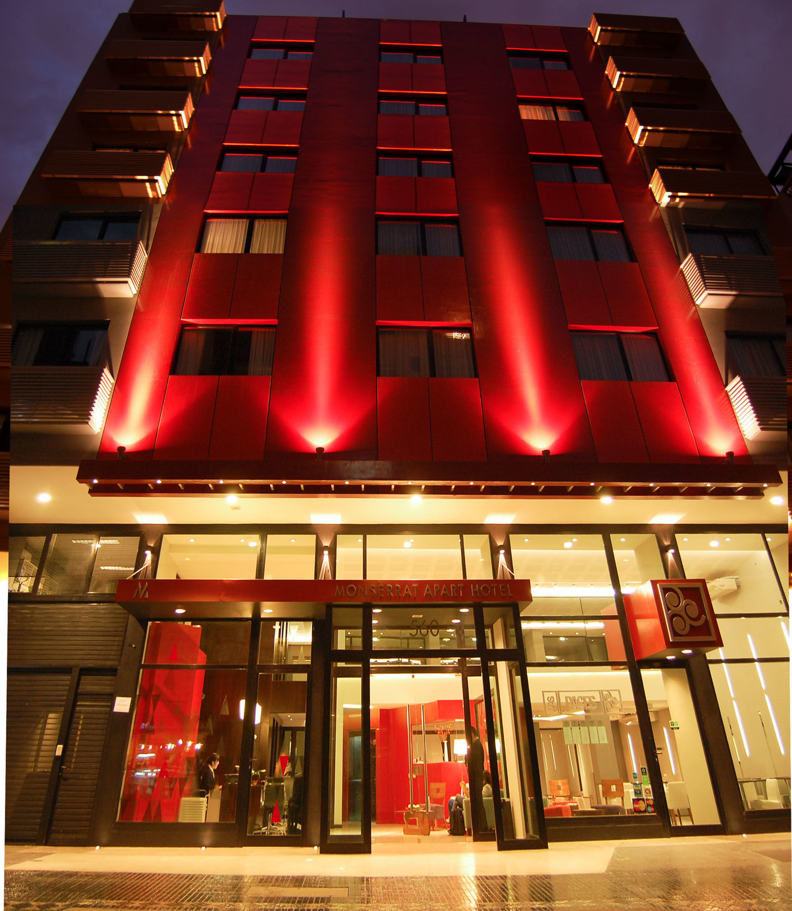 Aparthotel Monserrat 4*