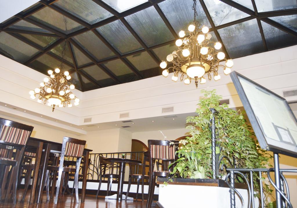 Hotel Posta Carretas