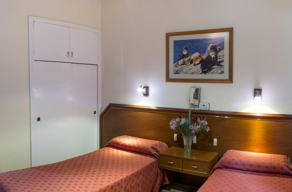 Hotel Pacifico 2*