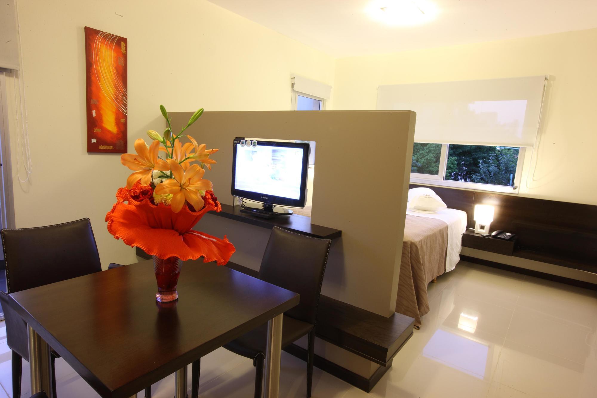 Aparthotel Lecer