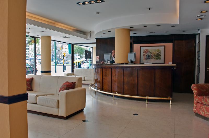 Embajador 3*
