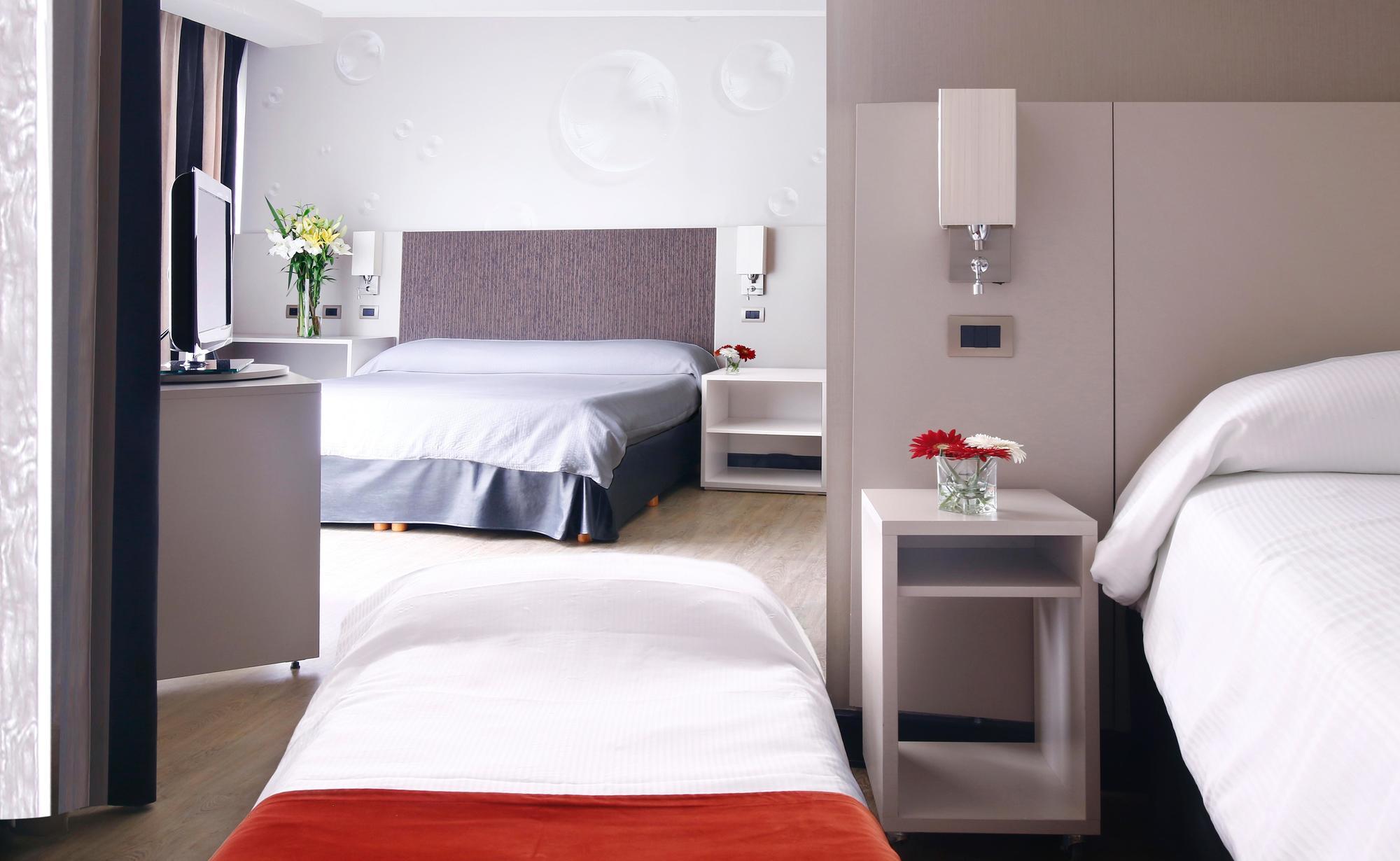 Hotel Two 3*