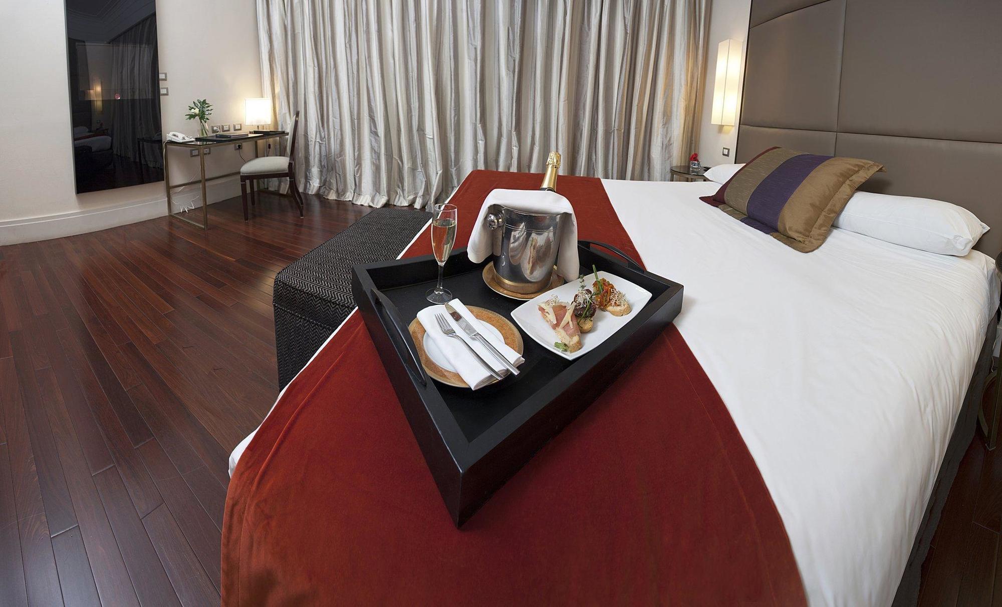 Savoy Hotel 4*