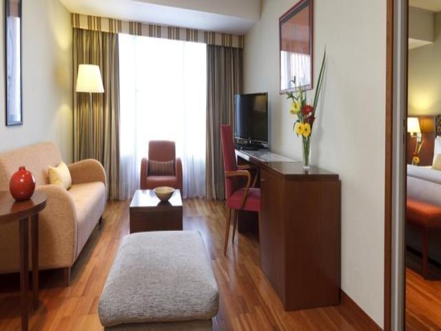 Nh Latino Hotel 4*