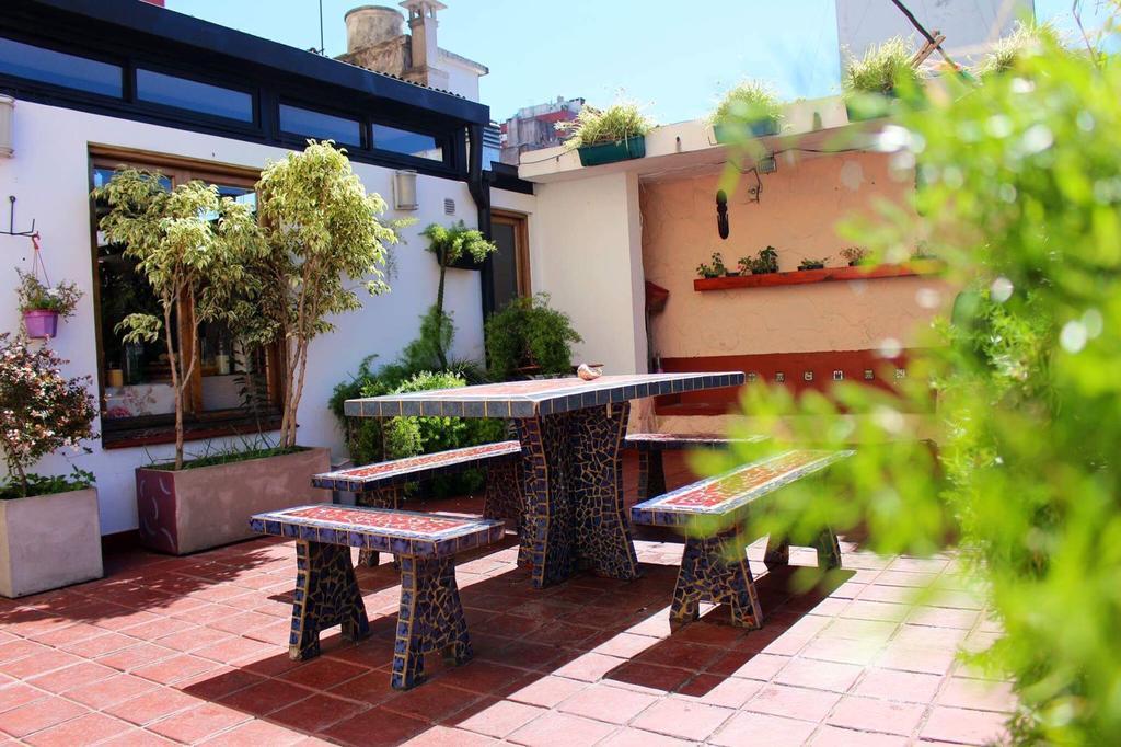 Hostel Garden House *