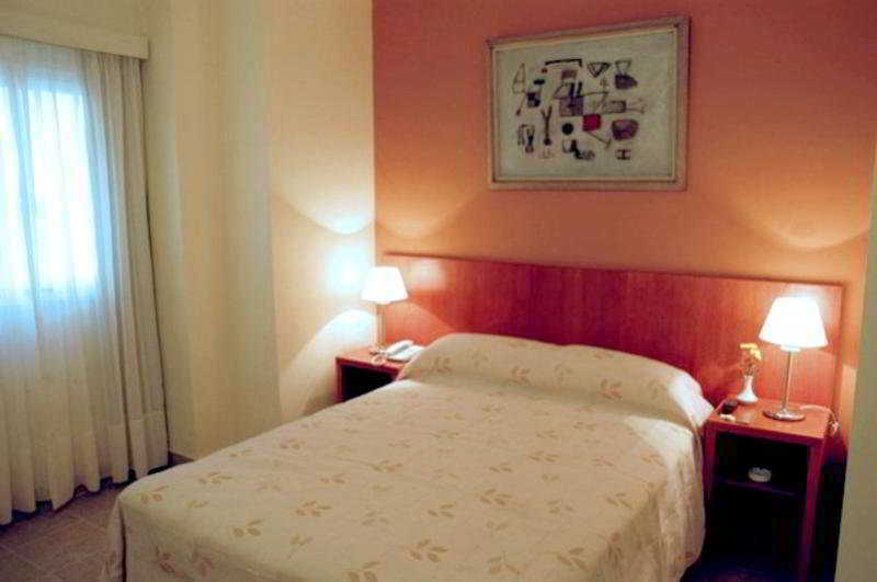 Uthgra De Luces Hotel Buenos Aires