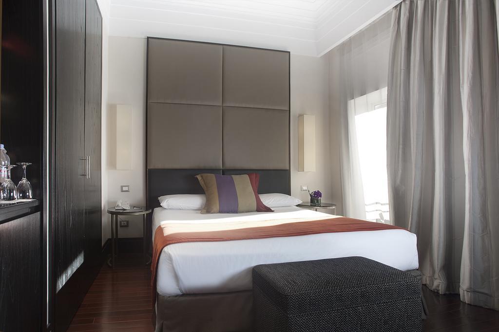 Savoy Hotel 4*