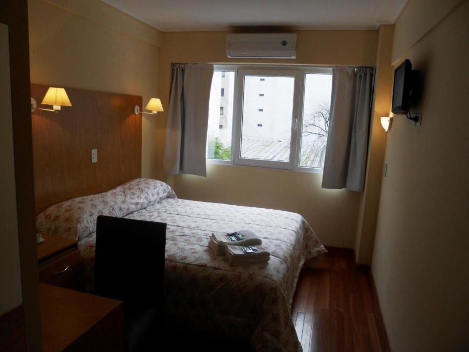 Hotel Juramento De Lealtad Townhouse 3*