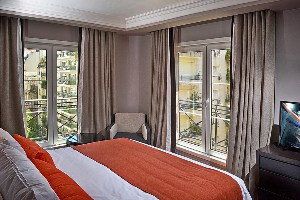 Hotel Carles 4*
