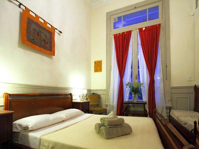 Voyage Recoleta Hostel