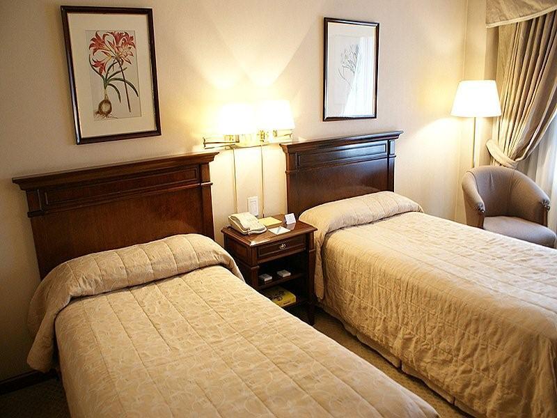Cyan Americas Towers Hotel 4*