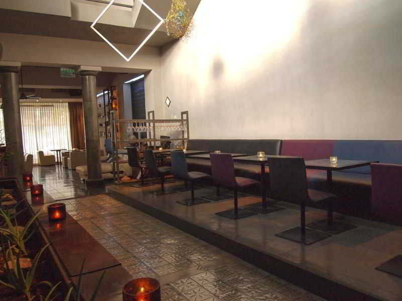 Prodeo + Lounge