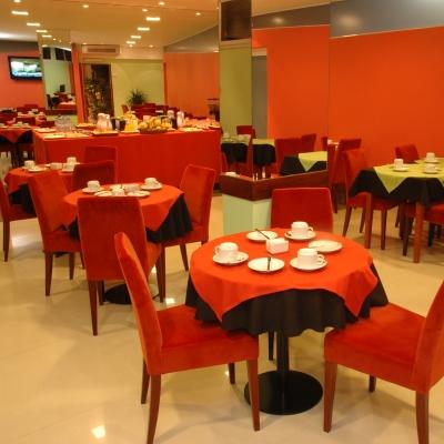 Hotel Olmo Dorado - Wellness & Business 3*