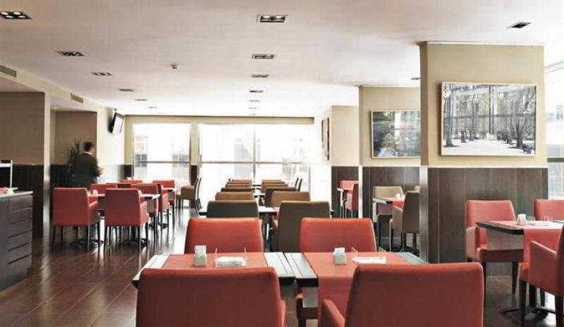 Hotel Htl Baires