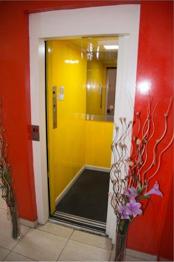 Southern House Guest house *