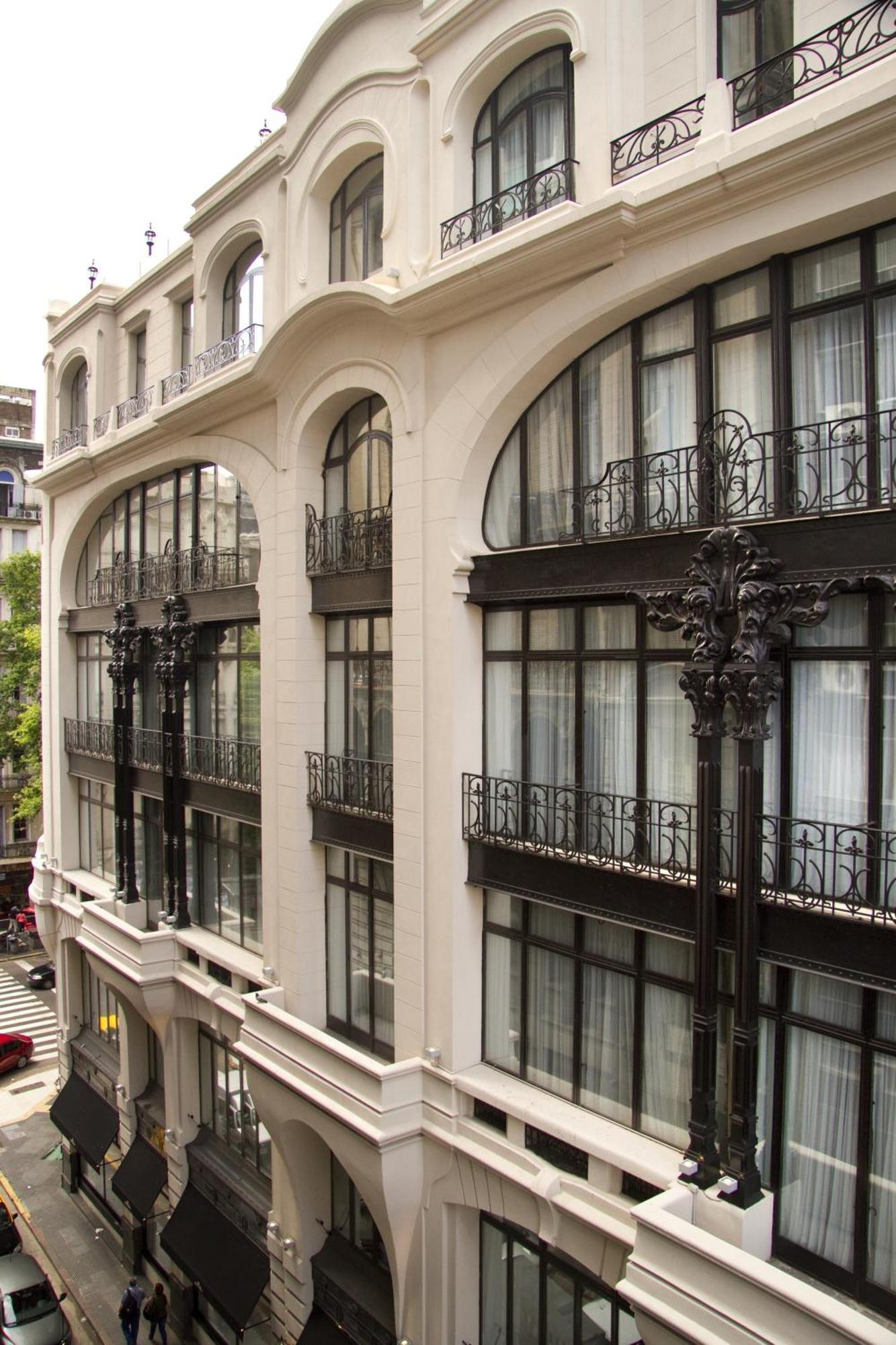 Tango De Mayo Hotel 4*