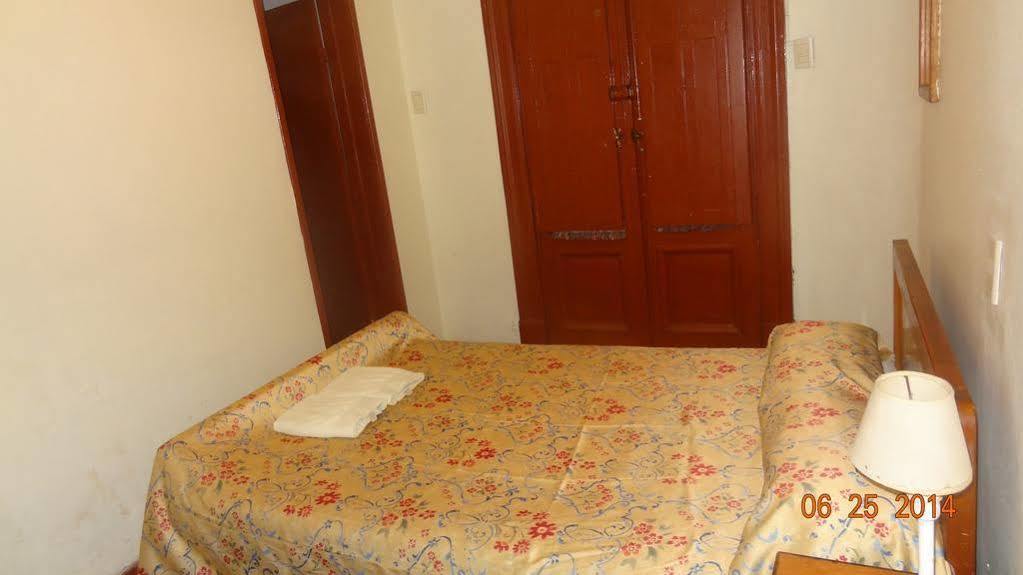 Bahia Hotel *