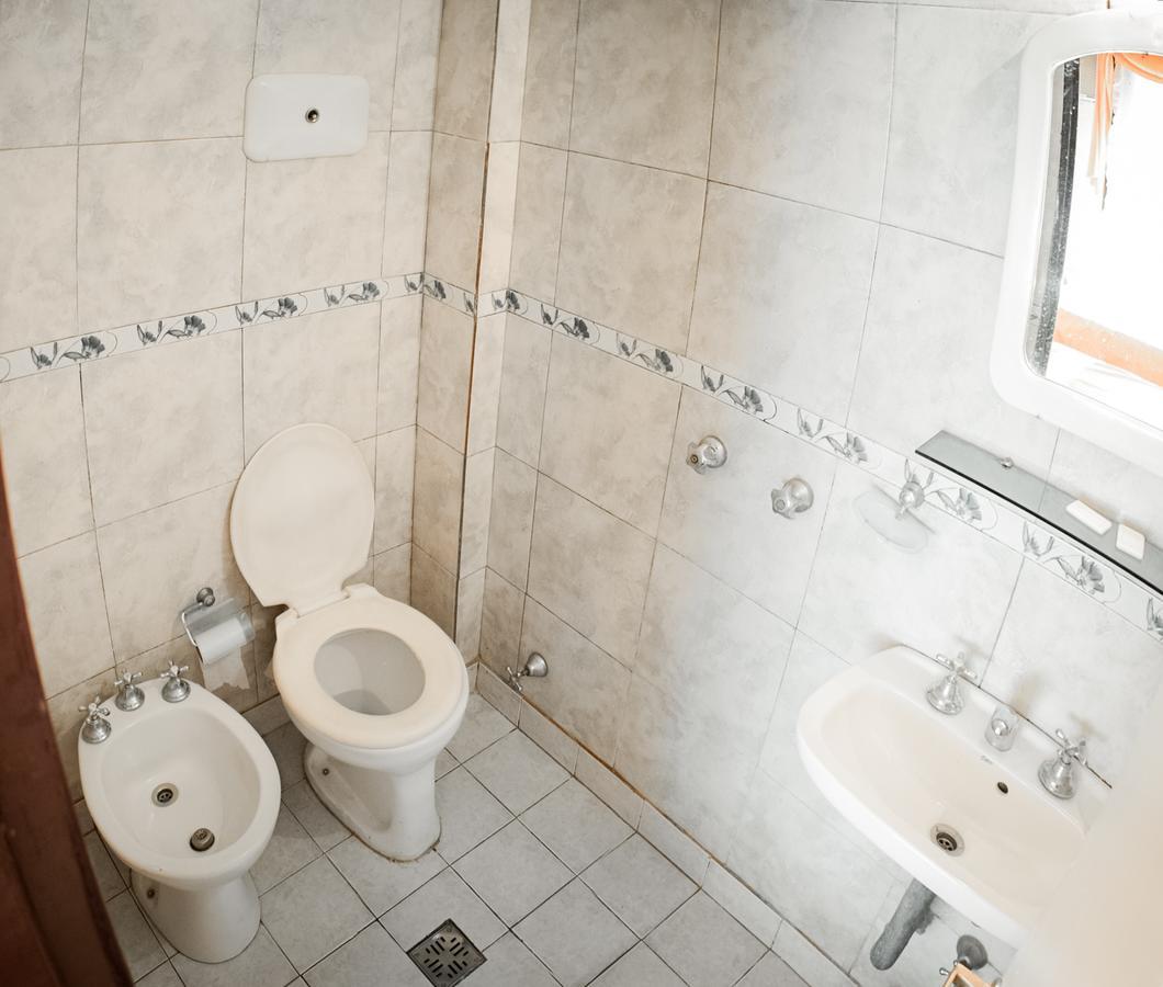 Once Plaza Hotel 2*