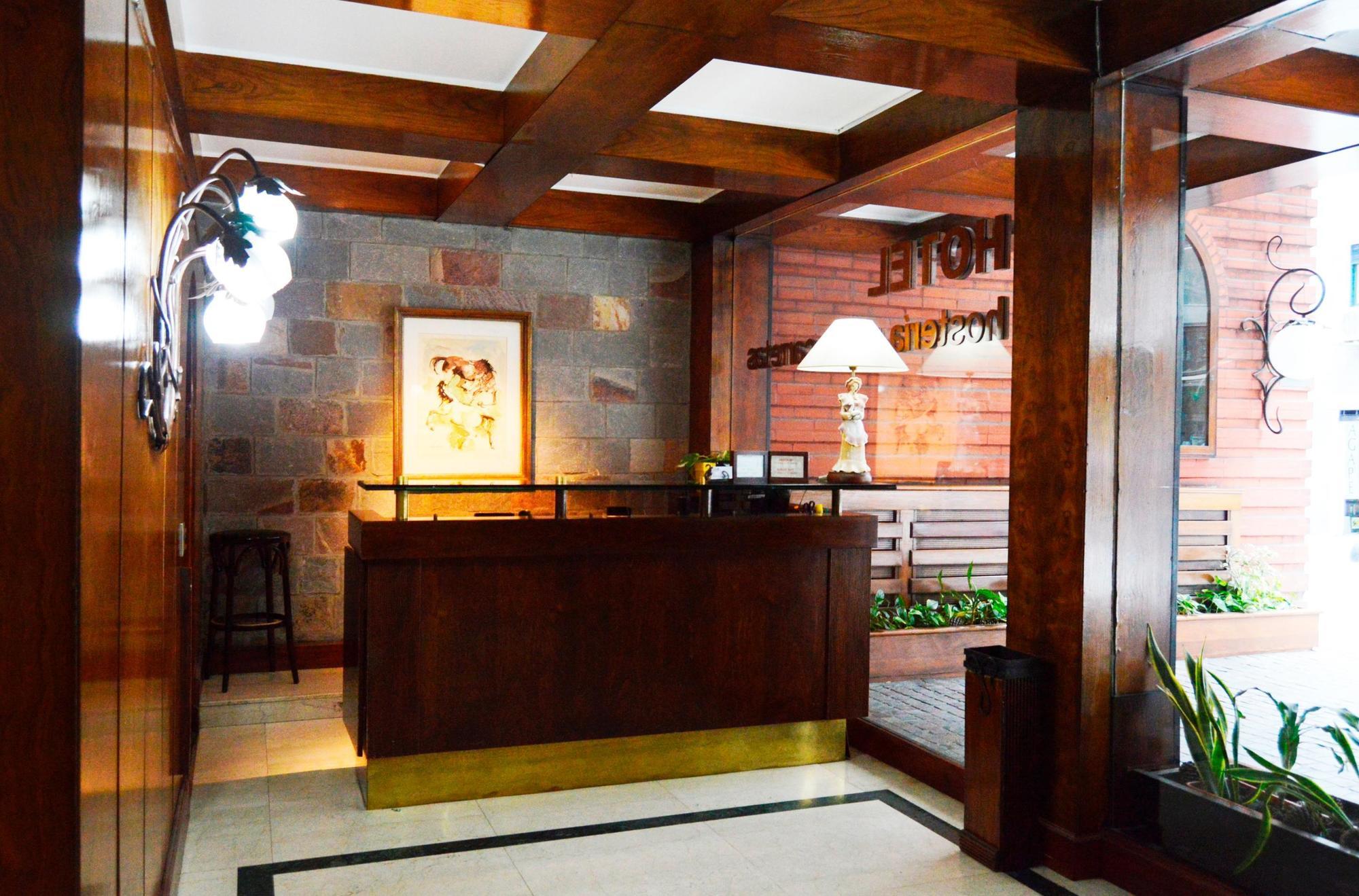 Posta Carretas Hotel